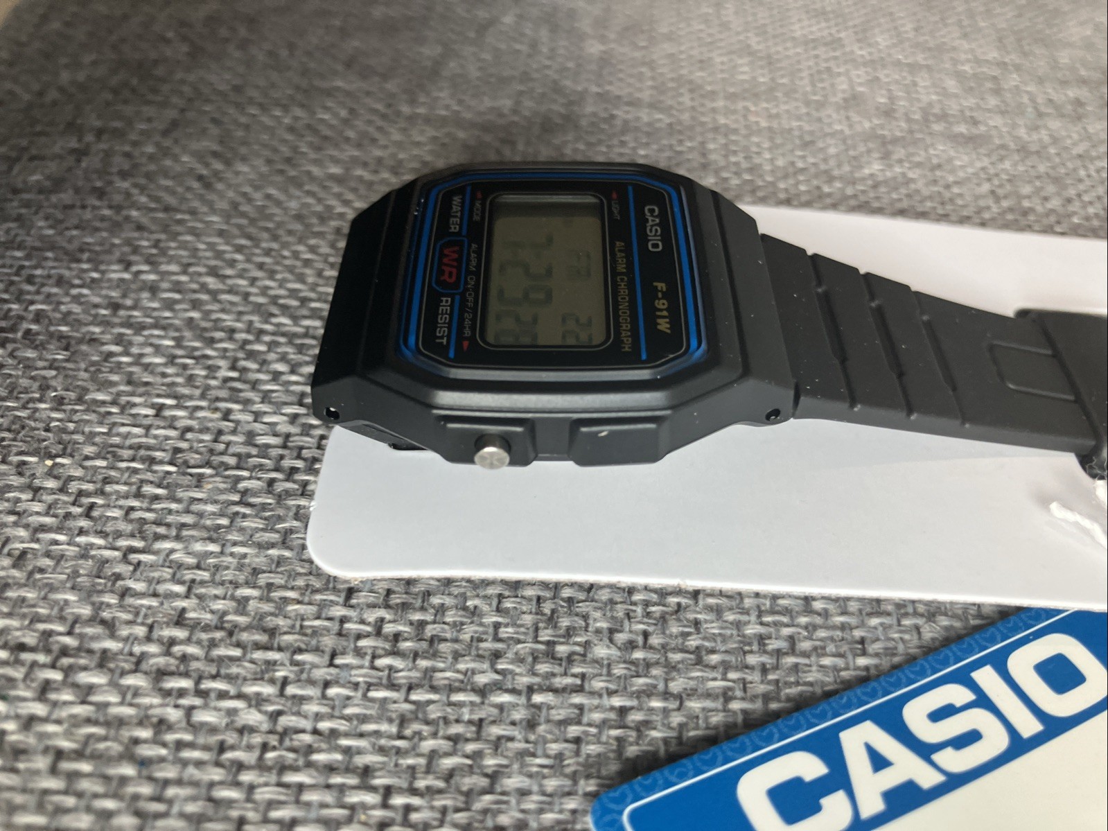 Casio F-91W Digital Quartz Watch Alarm Chronograph – New With Papers But No Box