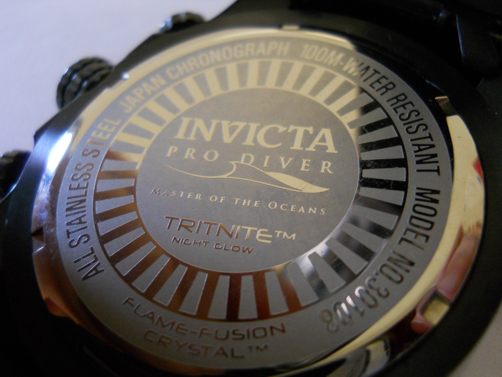 Invicta Pro Diver Chronograph 30108 Flame-Fusion Crystal 48.5mm Case Japan