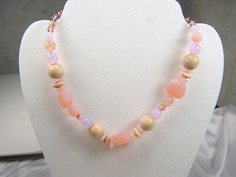 CZECH CHUNKY BEADS NOS Pink, Lavender and Wood Glass & Copper Choker Necklace