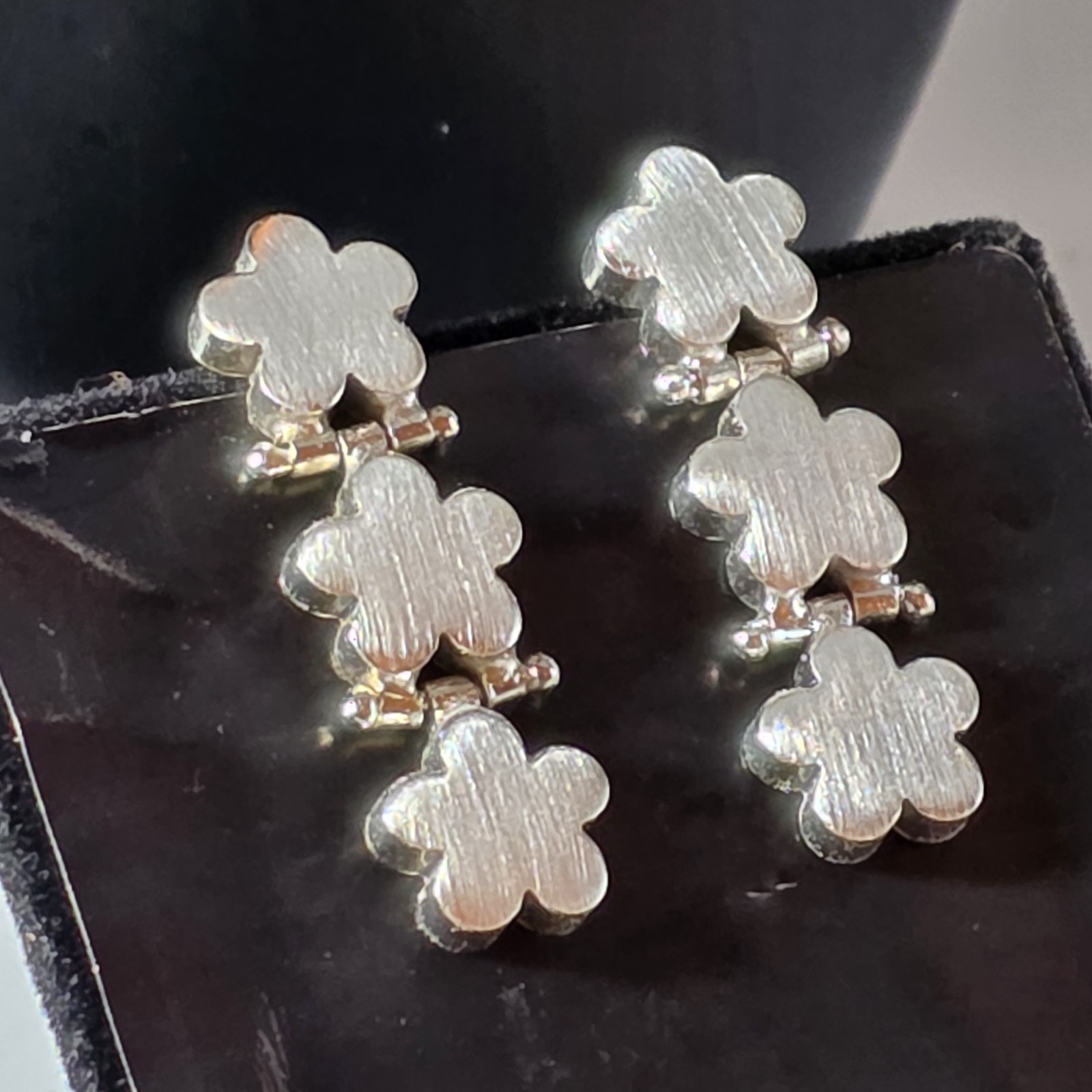 Italian 925 Sterling Silver Floral Necklace & Earrings Set Satin Brushed Modern