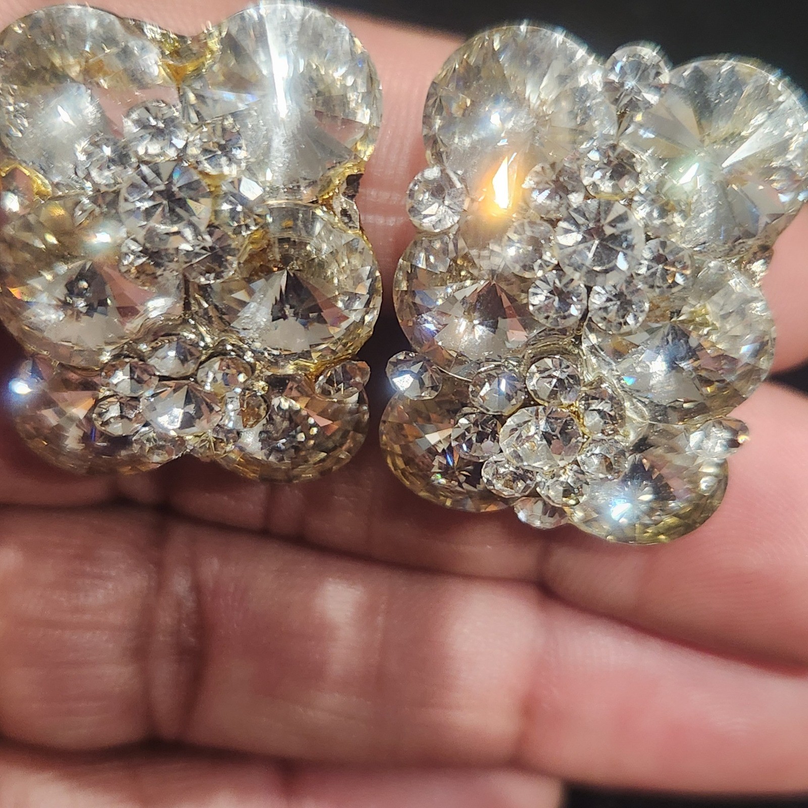 Vintage Clear Crystal Cluster Clip On Earrings Silver Tone Scalloped Statement