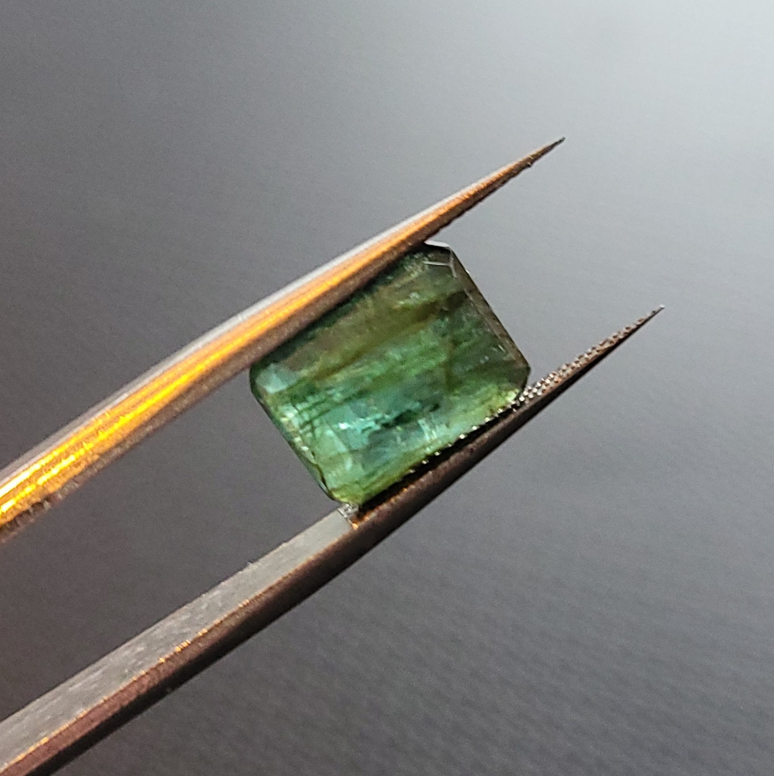 Stunning Natural Untreated Certified Ideal Dark Green Zambian Emerald 4.10ct