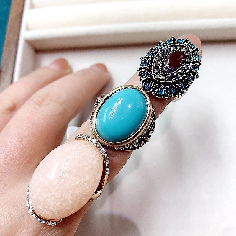 Wholesale 50pcs Lot Vintage Crystal Stone Mix Style Metal Jewelry Ring Men Women