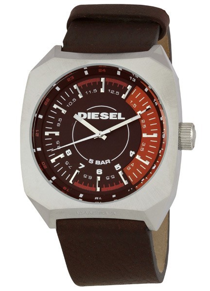 NEW DIESEL SILVER TONE,BROWN LEATHER BAND,COMPASS,5 BAR WATCH-DZ1272