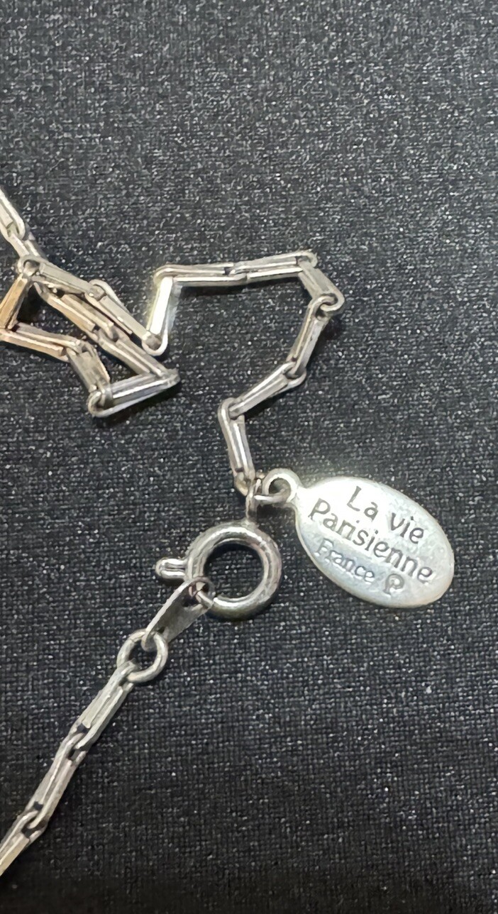 VTG La Vie Parisienne France necklace Silver Tone Chain 33 Inches Minimalist