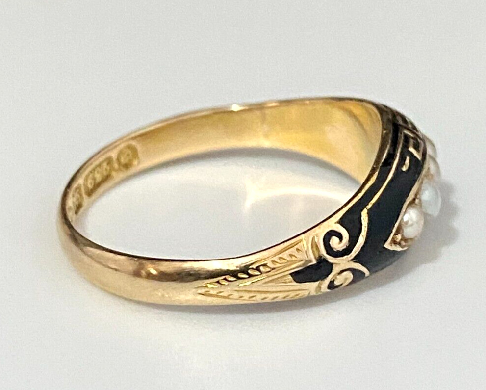 Victorian 15K Yellow Gold W/ Pearl Enamel Ring C1881 Size P 1/2 – 7 3/4