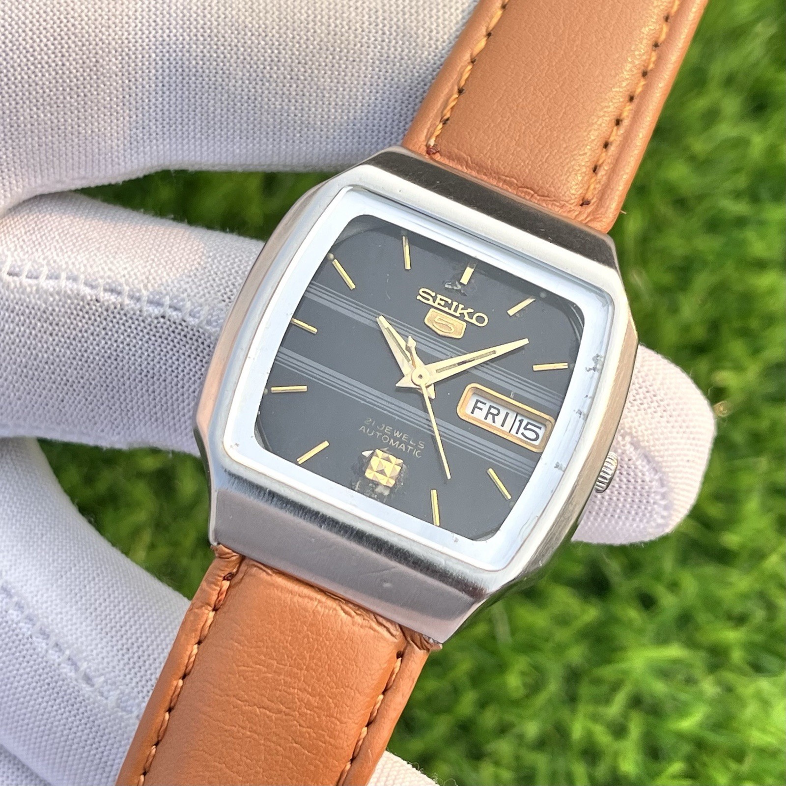Vintage Seiko 5 Dress Formal Automatic Japan Made Men’s Watch Cal 6309