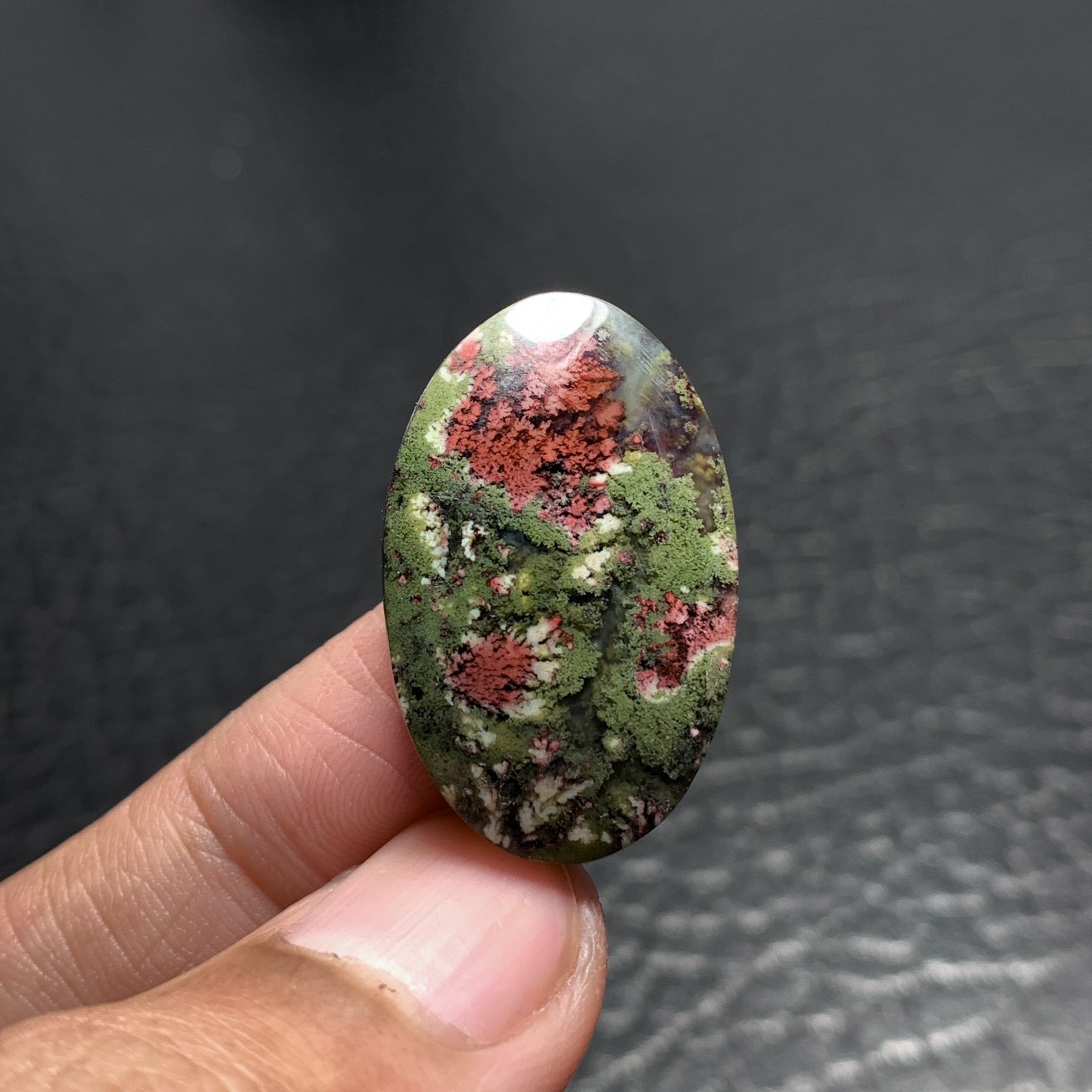 Moss Plume Agate Cabochon 28x17x5.5mm High Quality 18 ct