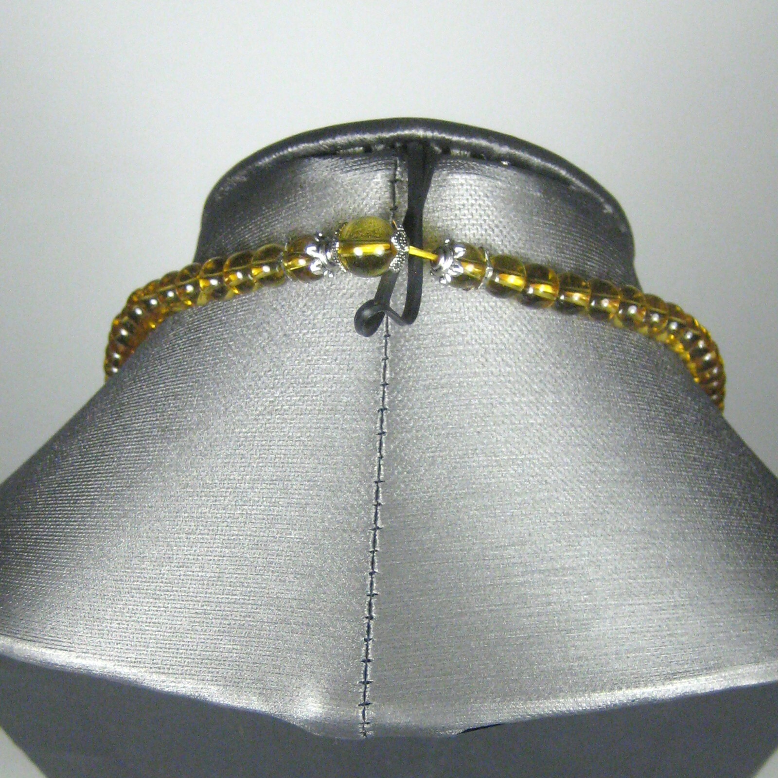 Necklace Womens Silvertone Stretch 30 Inch Yellow Clear Beaded Strand String