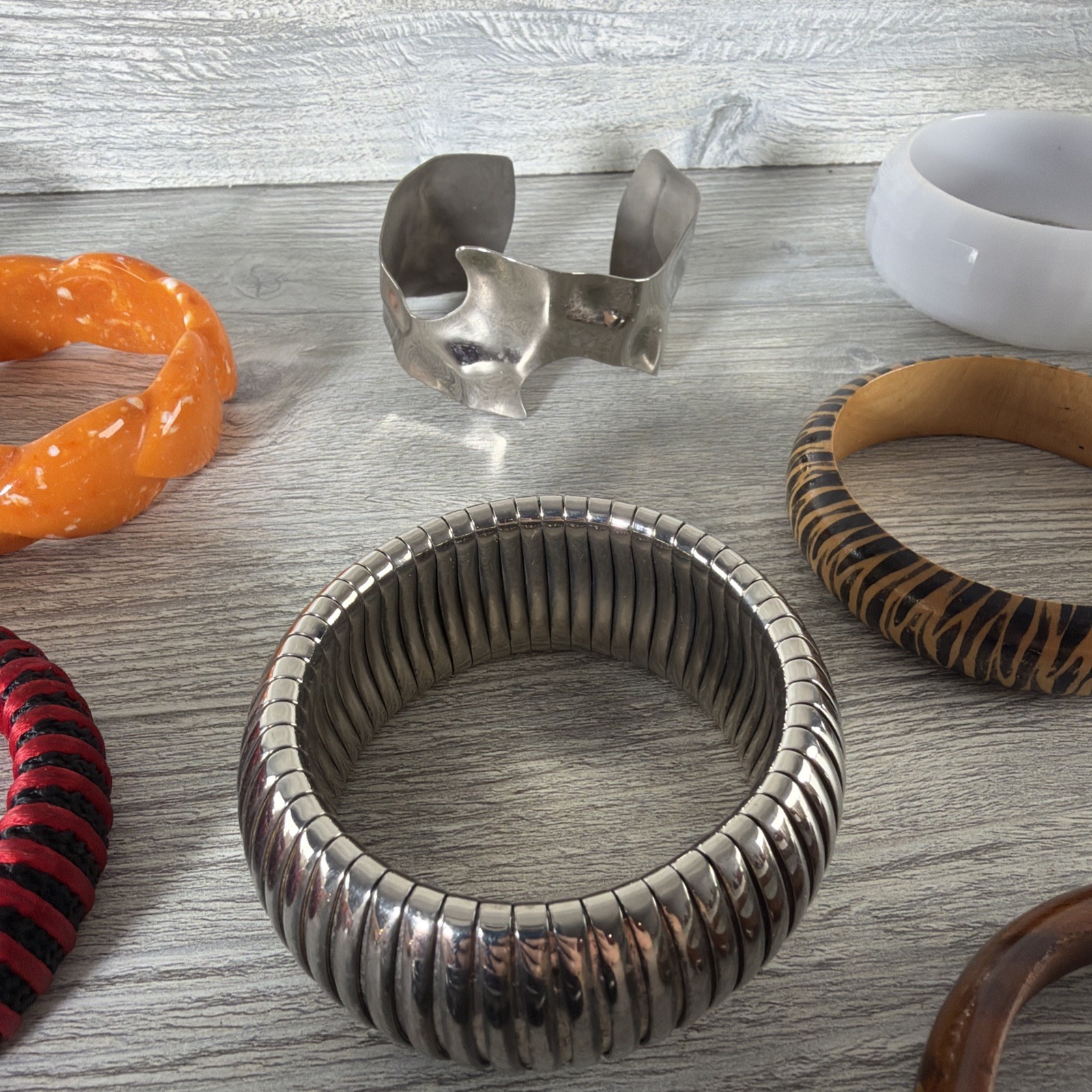 15 Pc Lot Bracelets Silver Brown Multi Color Metal Wood Plastic Mix Bangles Cuff