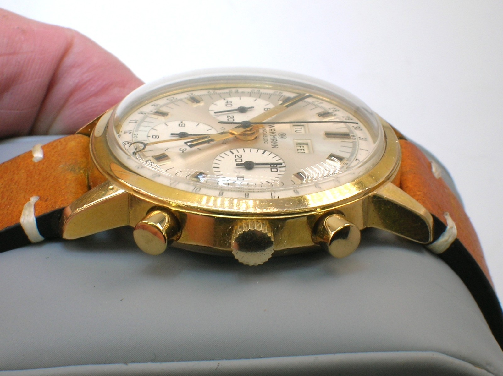 WAKMANN JUMBO TRIPLE DATE CHRONO VALJOUX 730-WORKING-SMALL PUSHER HEAD MISSING