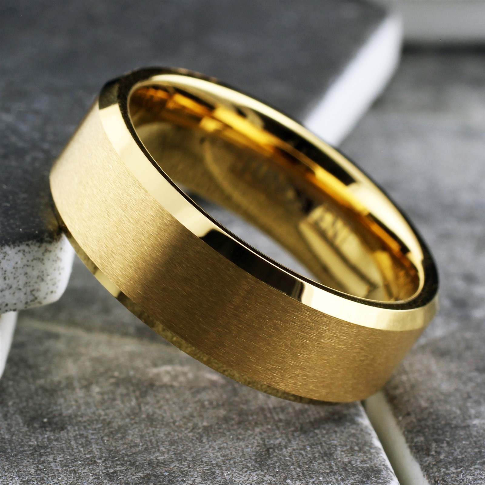 6/8mm Tungsten Carbide Men’s Gold Plated Brushed Wedding Band Ring
