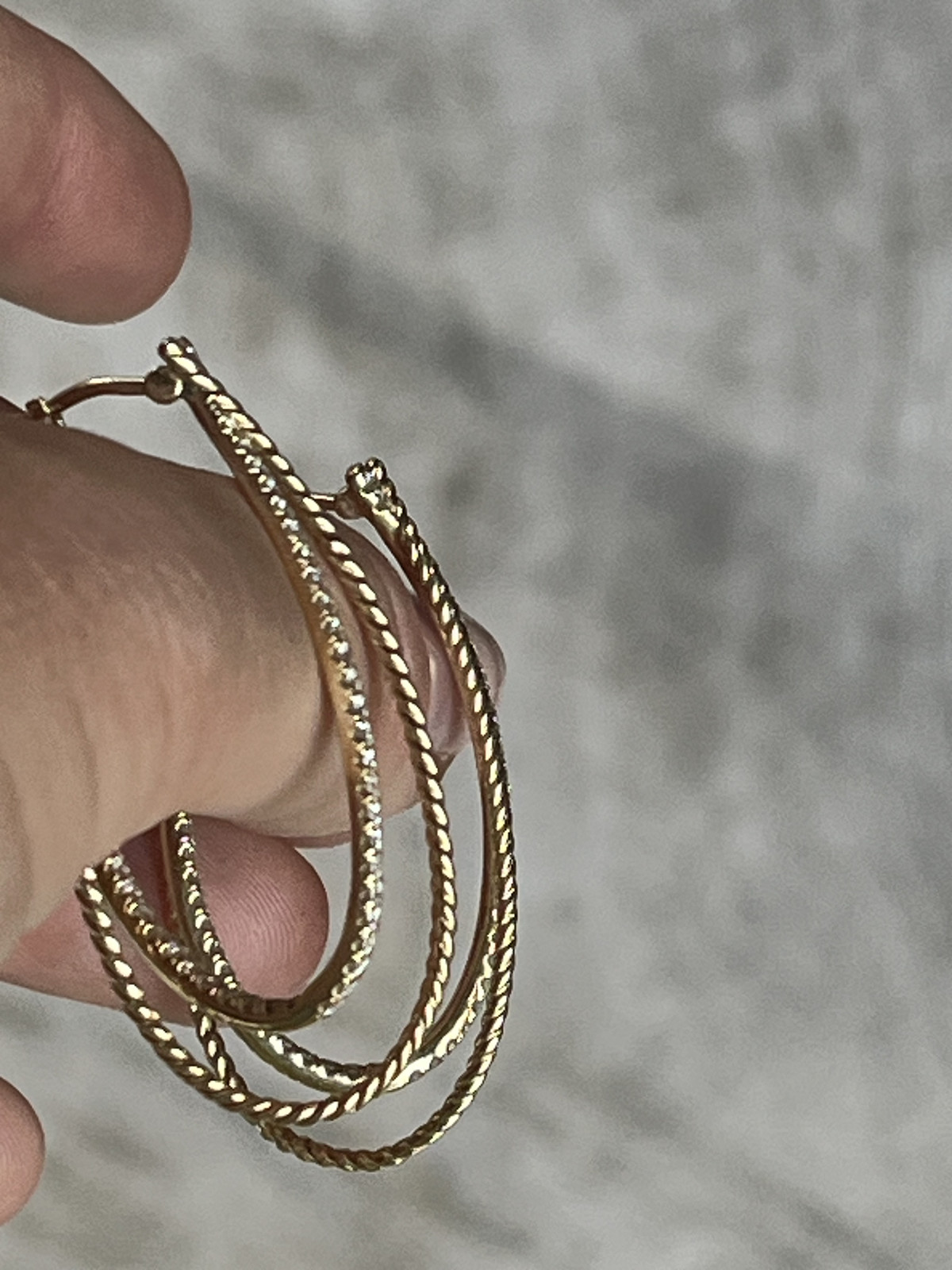 Gabriel & co twisted diamond hoop oval earrings