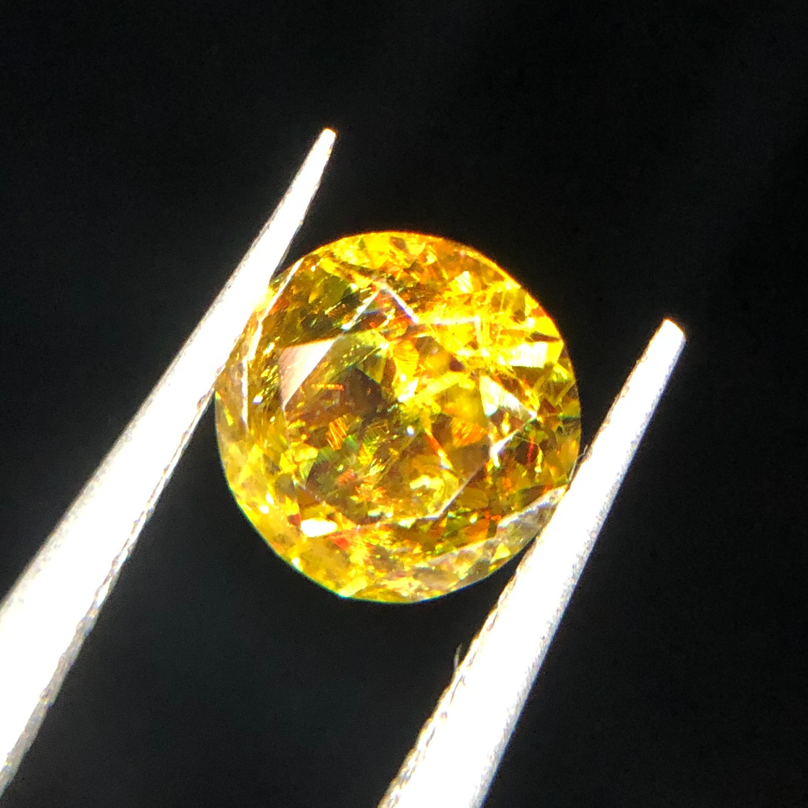 1.60 Carat Natural Sphene Round Cut – 6.81×4.68mm Gemstone