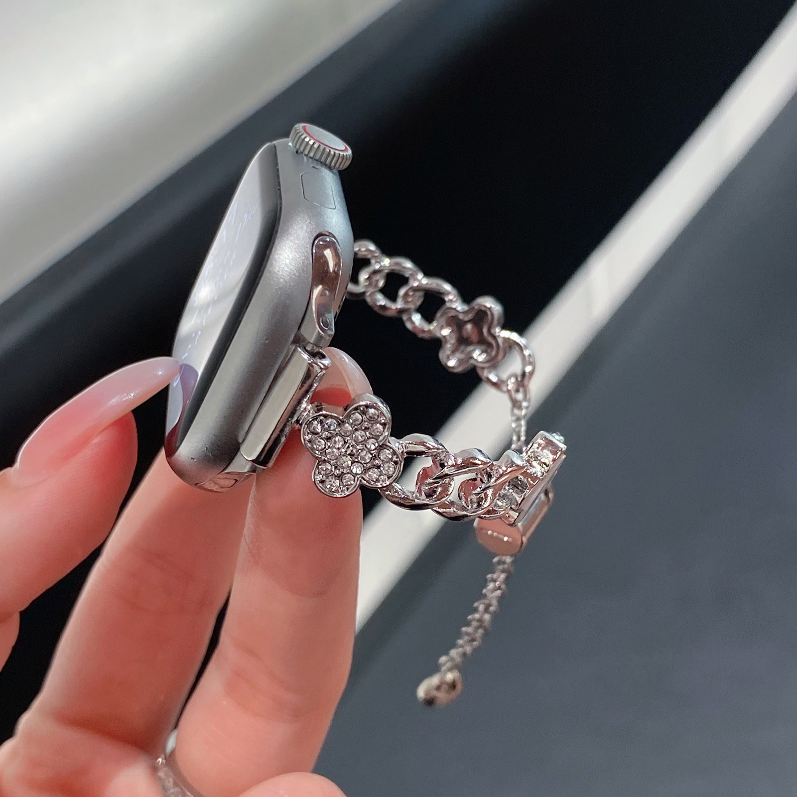 For iWatch Series 11/10/9/8/7/SE/Ultra 3 Elegant Metal Bracelet Strap Watch Band