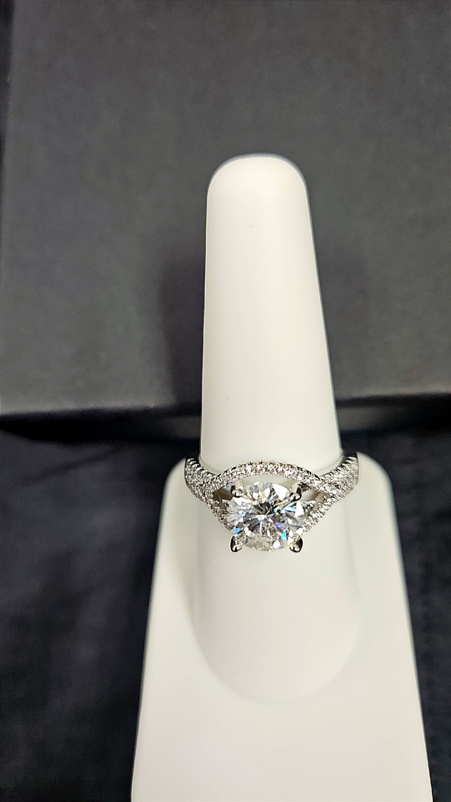 Moissanite 2.0ctw- GRA Engagement Ring White Gold Round Size 8 2mm
