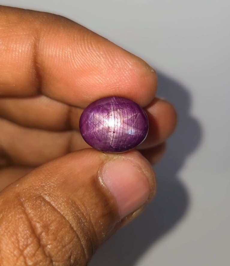 Natural 17.95 Ct Star Ruby Red Oval untreated Cabochon Loose Gemstone