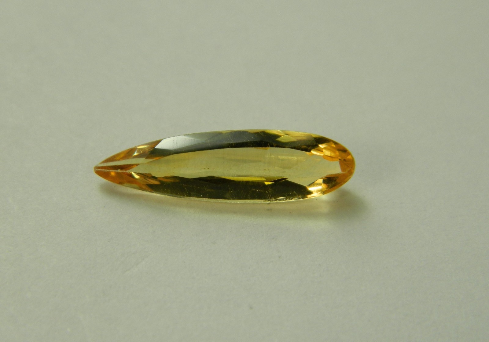 Imperial Topaz 1.85 Ct Clarity IF Pear Cut Natural Golden Brazil I075