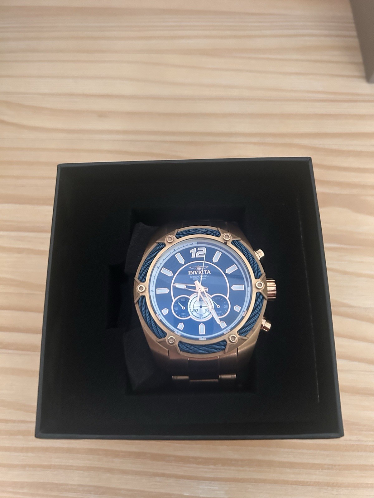 Invicta Bolt Quartz