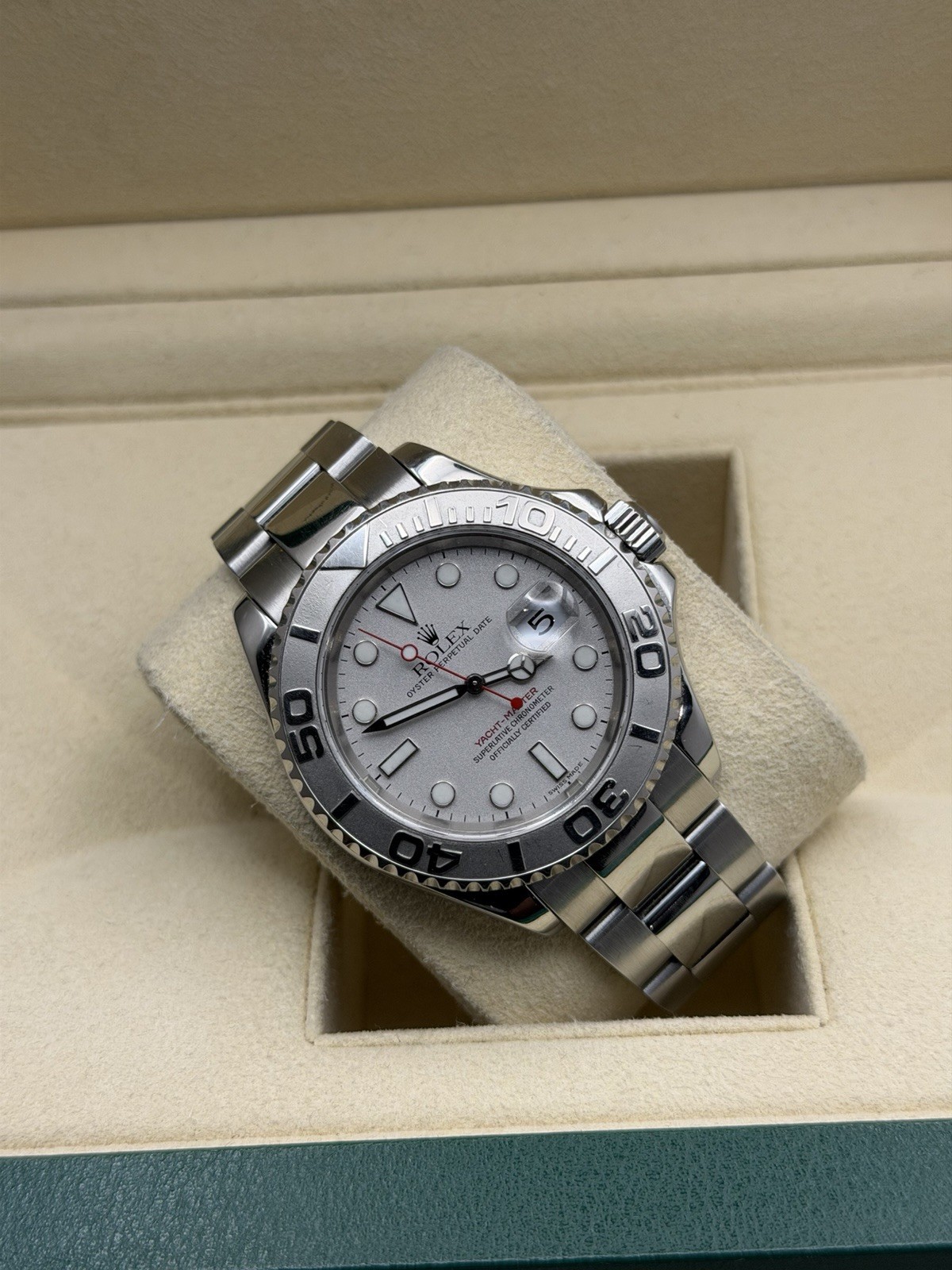 Rolex Yacht-Master 16622 Rhodium Dial Platinum Steel 40mm Men’s Watch