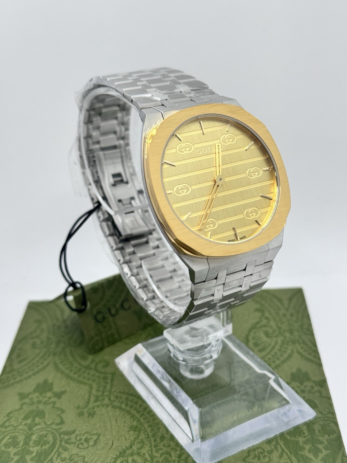 New Gucci 25H Golden Brass Dial YA163405 38mm Swiss Quartz Men’s Watch – Silver