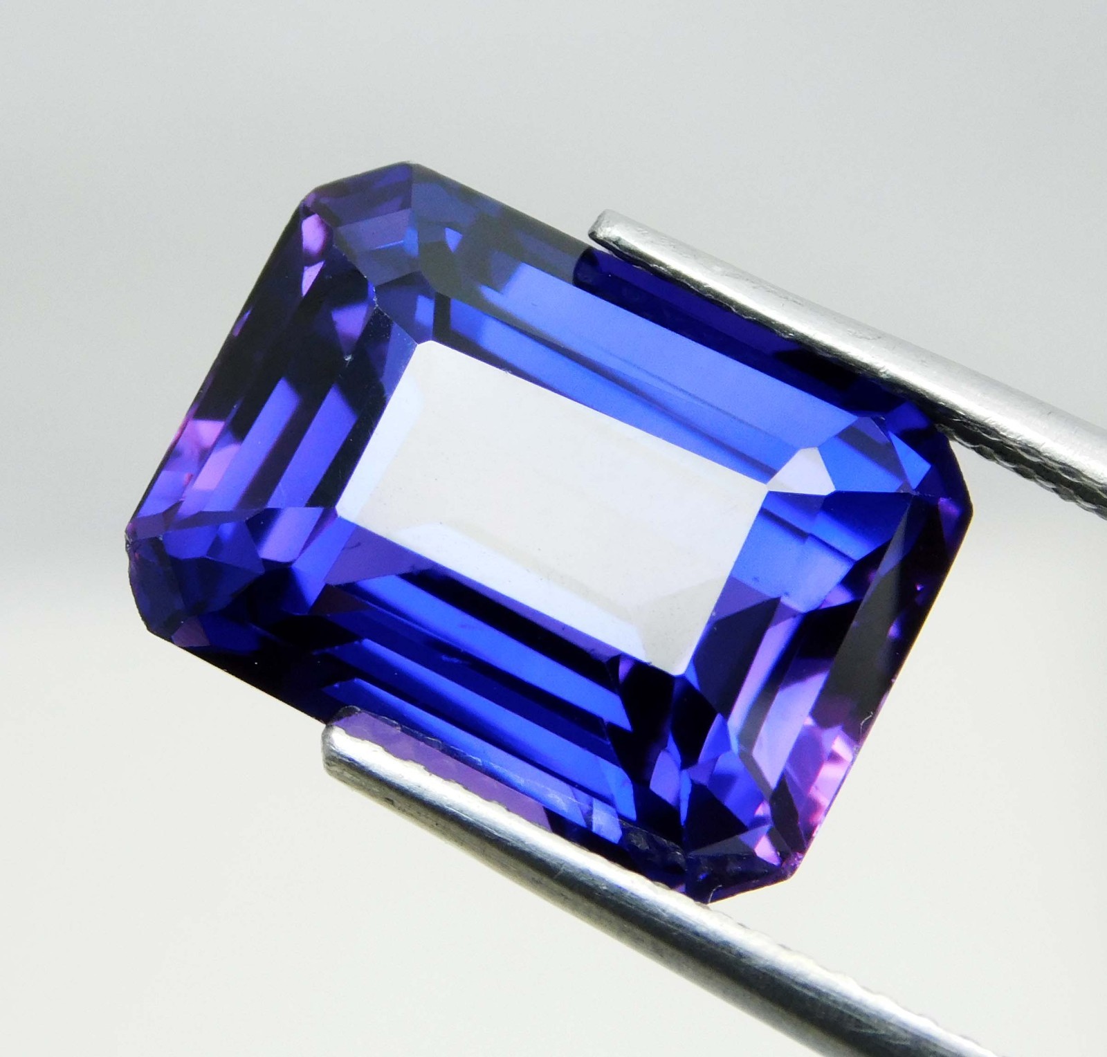 Natural Purple Blue Tanzanite 10.45 Ct AAA Emerald Cut Certified Faceted Gems