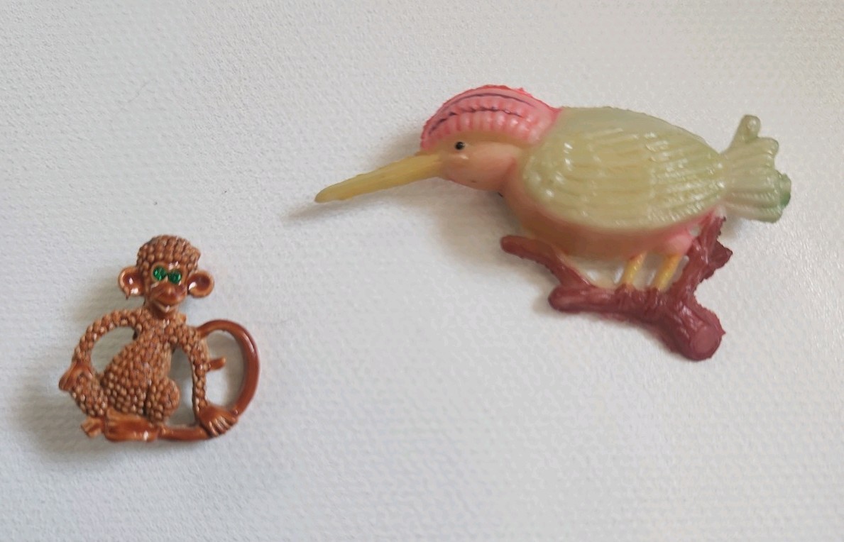 Random Animal Brooches Pins Cicada Monkey Bird Lot Of 6