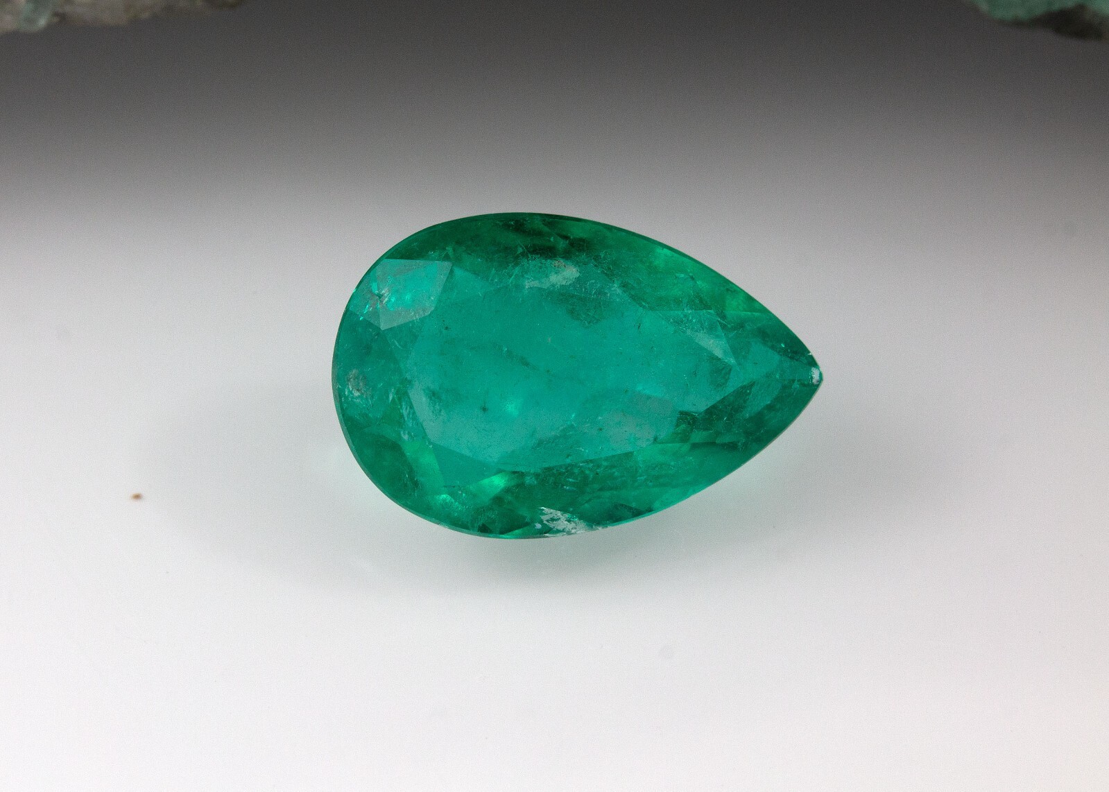 12.5 X 8.3mm 3.18 Carat Pear Fine Natural Colombian Emerald Loose Gemstone