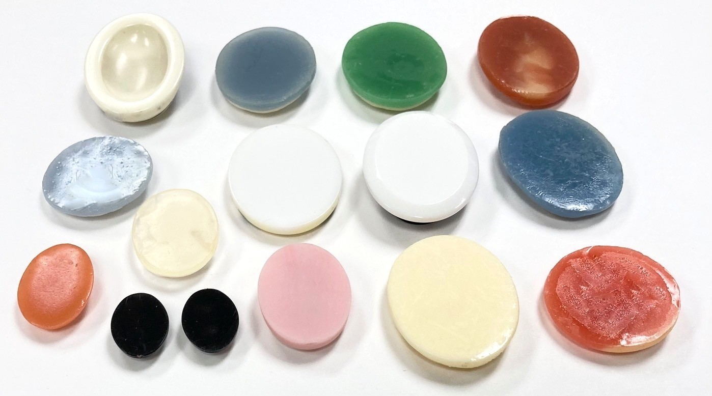 15 Vintage Acrylic Cameos (Hong Kong, Japan, West German) DIY Jewelry Making C81