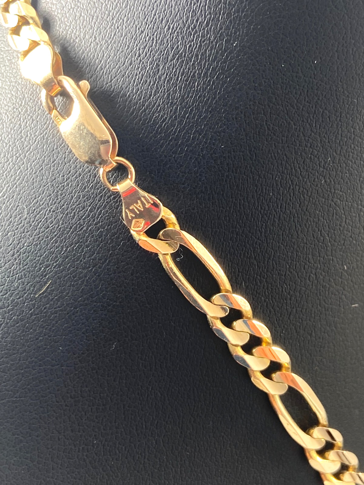 Gold Figaro Chain Solid 10K | 20 inch | 5.60mm | 22.20 Grams