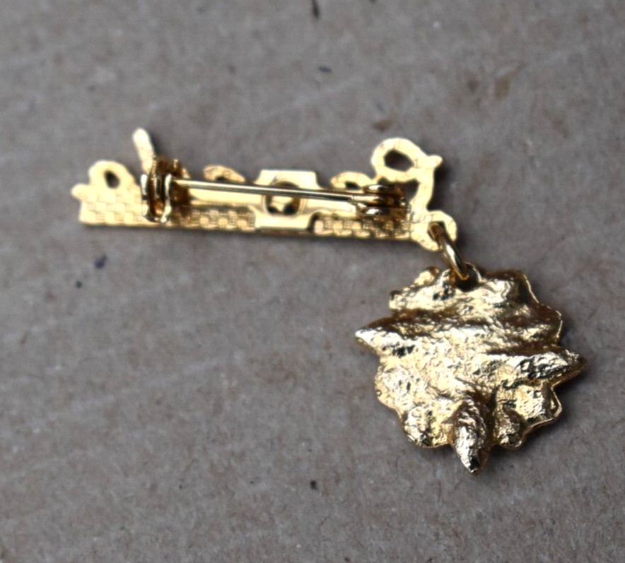 DOGWOOD FLOWER B.C. CANADA GOLDTONE NEW BROOCH LP3