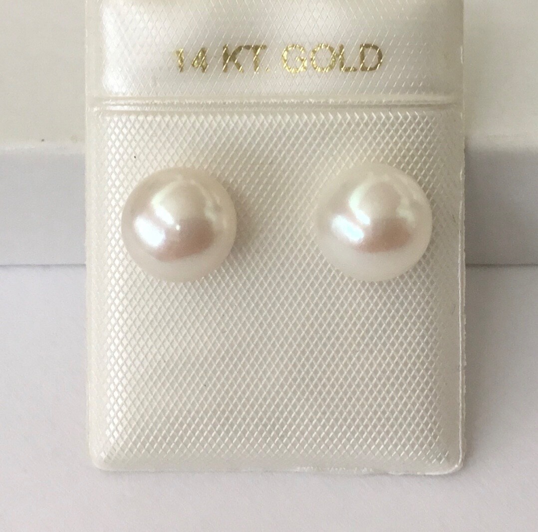 White Cultured Freshwater Pearl 8 – 8.5 mm Solid 14K Gold Stud Earrings NEW