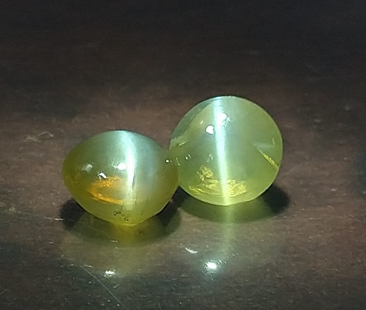 Natural Chrysoberyl Cat’s Eye 1.88ct – 2pcs – Sri-Lanka.