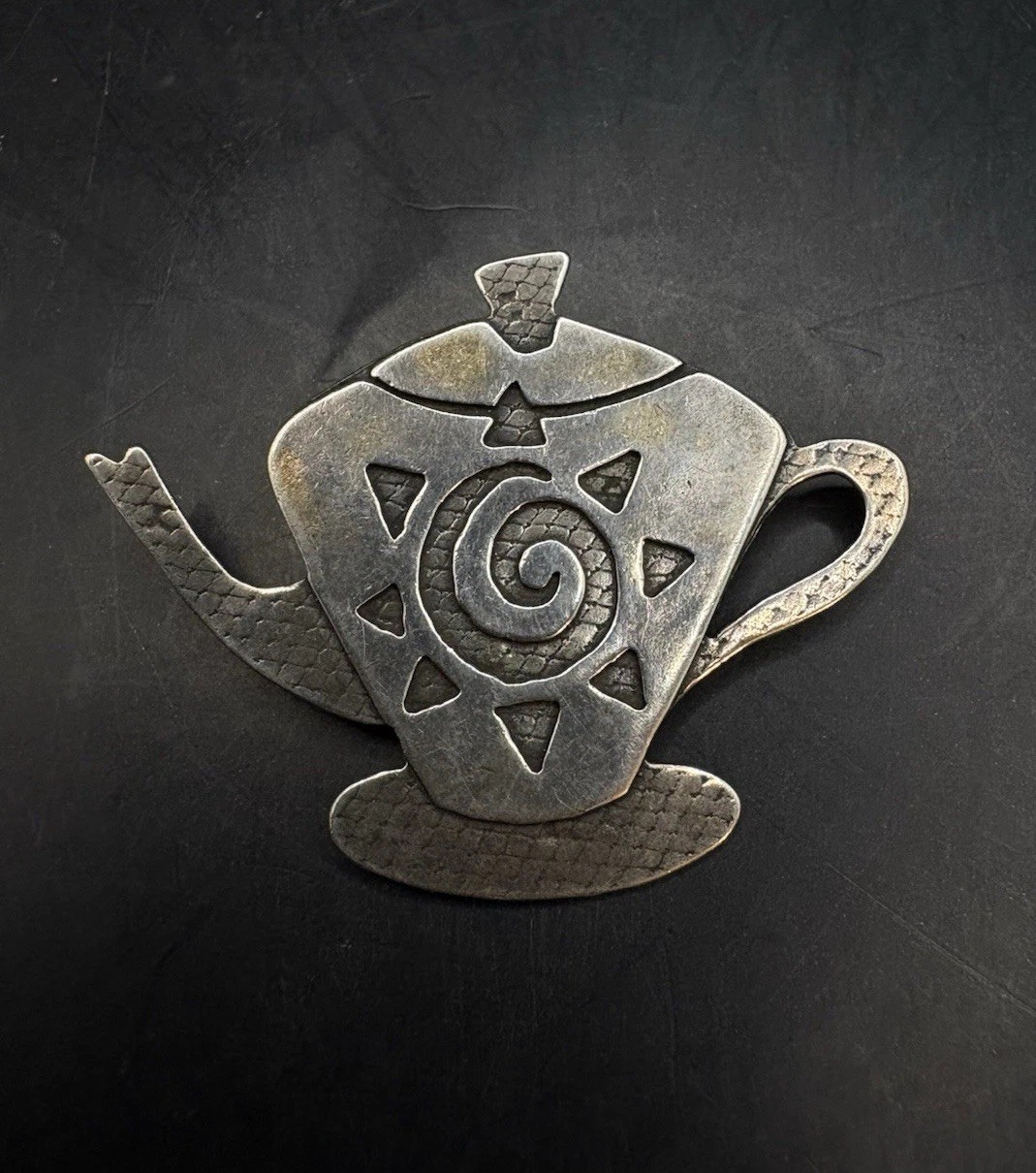 Vintage Artisan Studio Sterling Silver Teapot Brooch Pin Estate 925