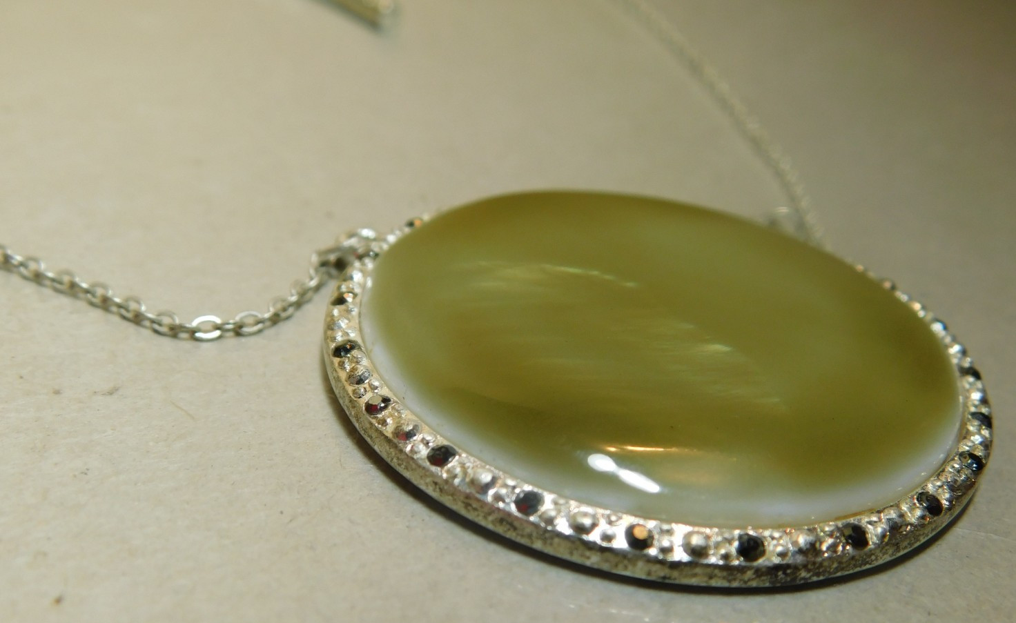 Kenneth Cole~Reaction (KCR) Silver Necklace & Large Round Green Abalone Pendant