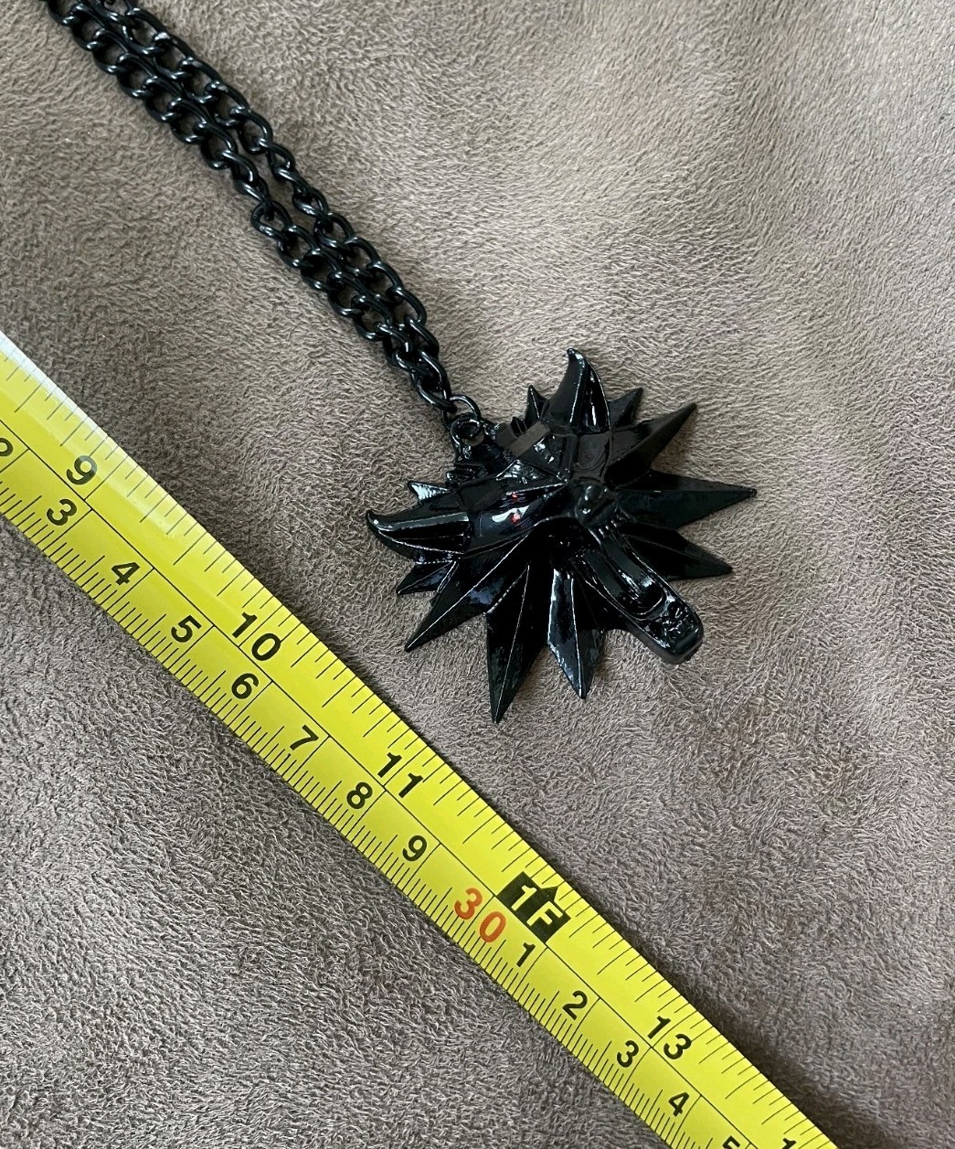 The Witcher Wild Hunt Wolf Medallion Black, Men Women Unisex, 19″ Chain