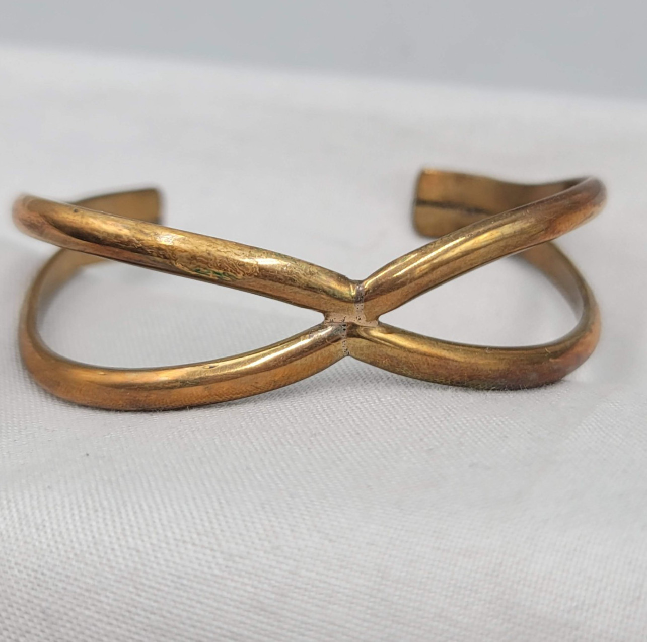 Vintage Crossover Brass Cuff Bracelet 6 in