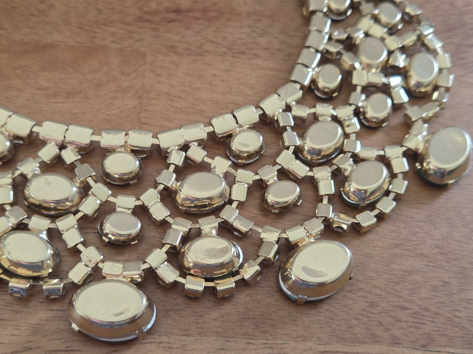 Statement Green Rhinestone Bib Necklace Gold Tone Crystal Lime Emerald NWT $128