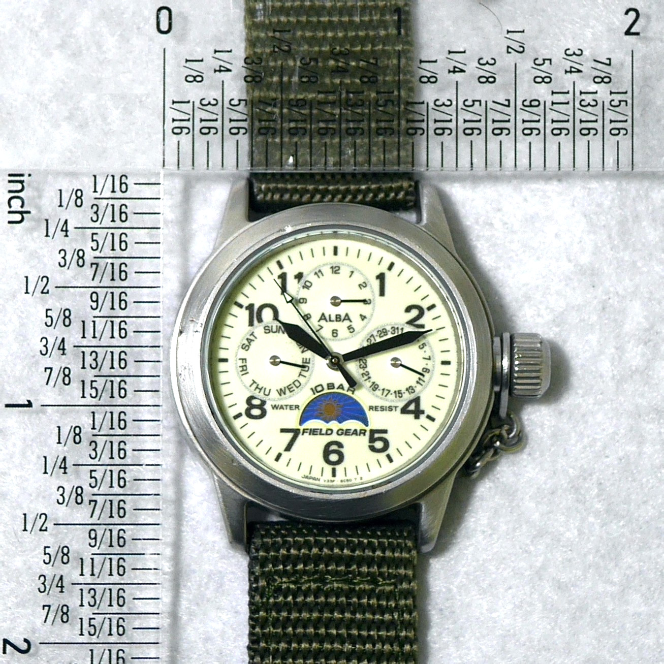 SEIKO ALBA FIELD GEAR V33F-6C50 Sun&Moon Triple Calendar Men’s Watch 1996 Japan