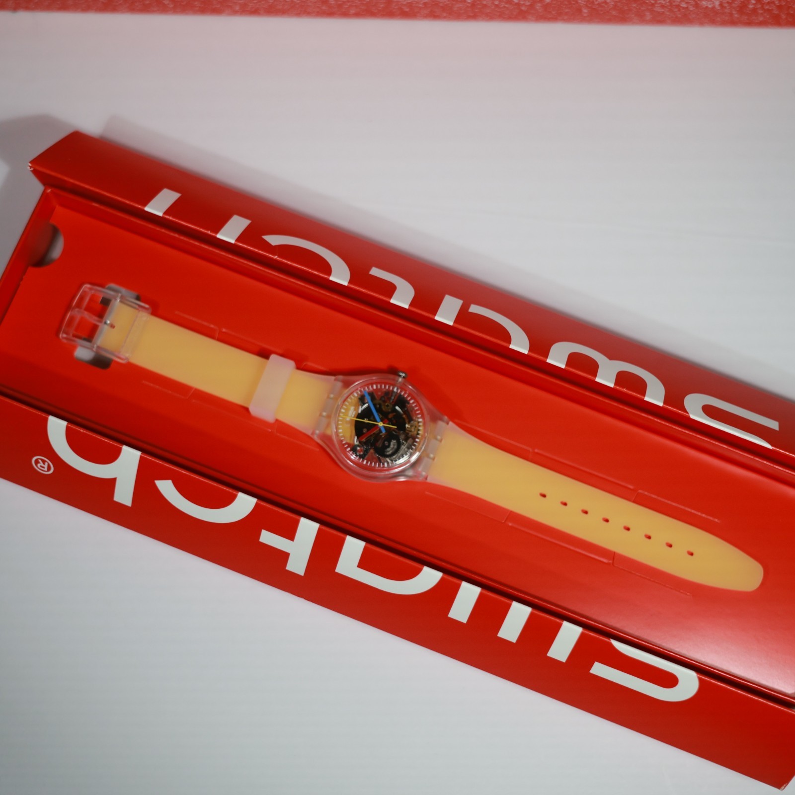 New Limited Swiss Made SWATCH GE291 Clearly Yellow Striped 34MM Transparent
