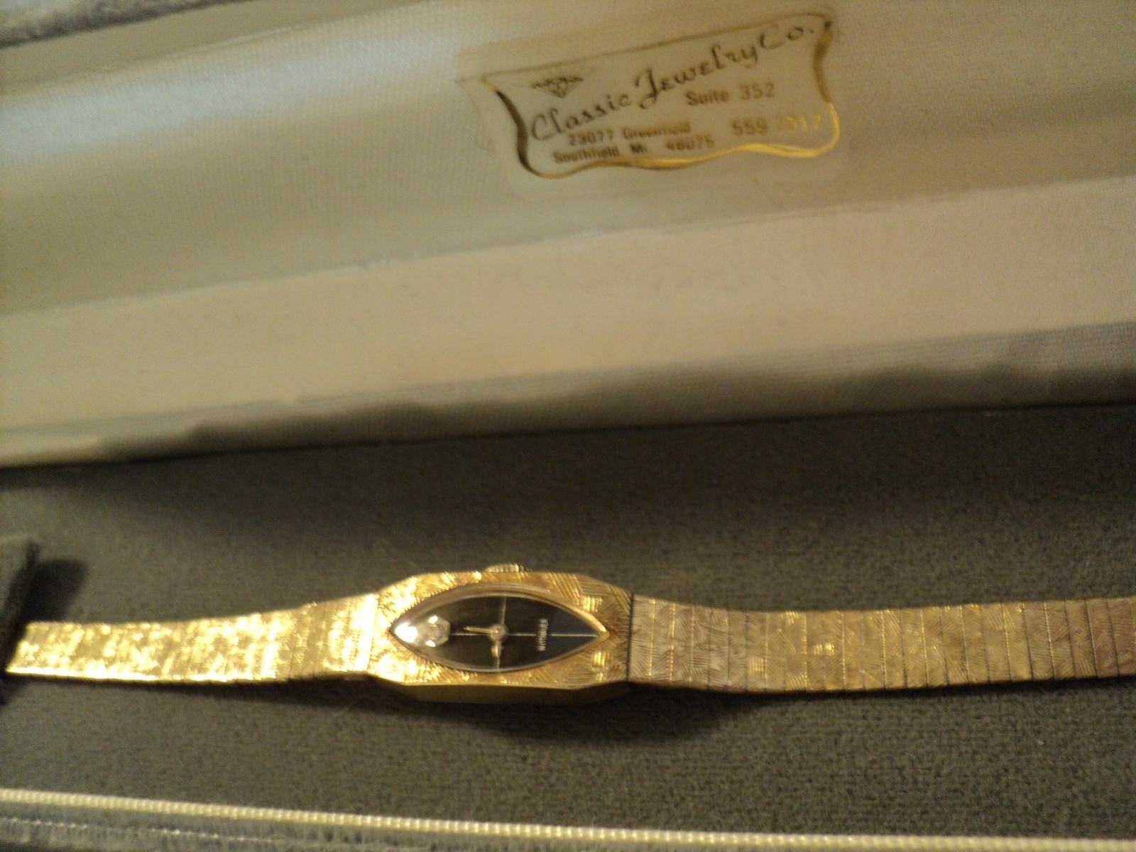 WITTNAUER 10K GOLD FILLED BY LONGINES GENEVE WATCH & BAND DIAMOND 17 JEWELS CASE