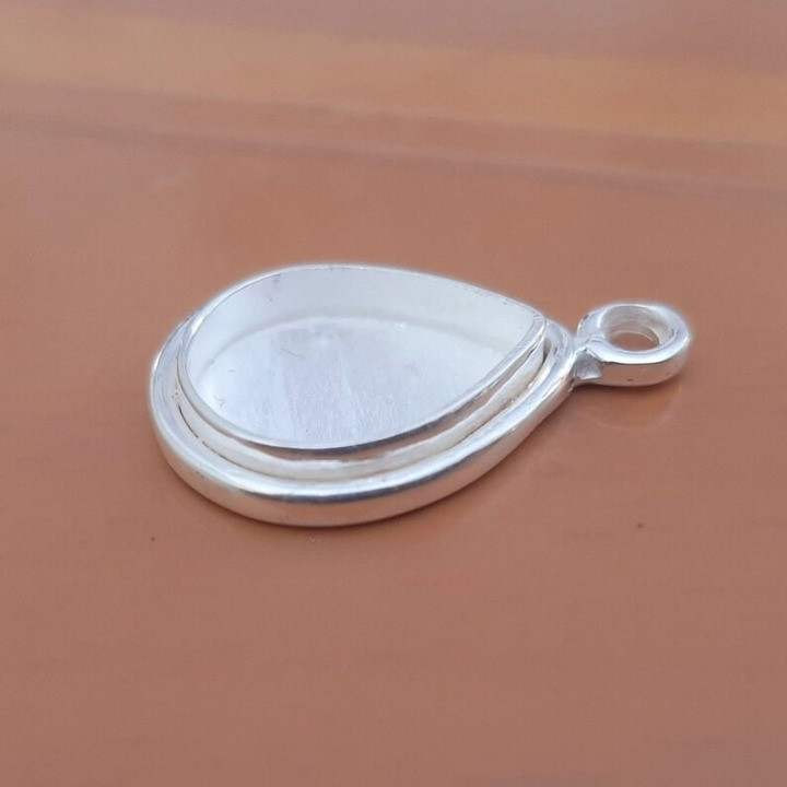 925 Sterling Silver 7x9mm Pear Bezel Pendant Blank Handmade Jewelry Setting
