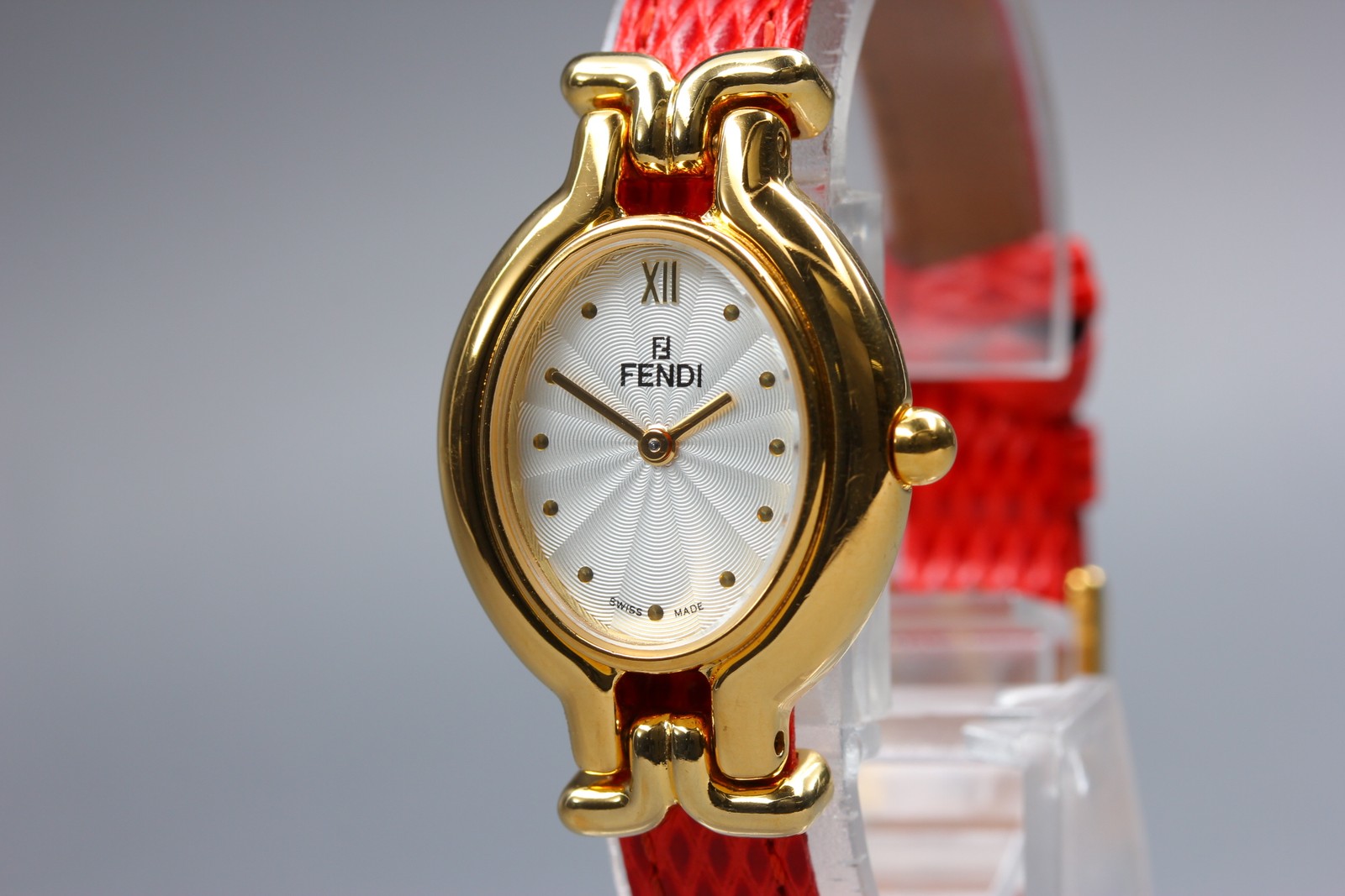 Vintage FENDI 640L Chameleon 5 Colors Belt Gold Women’s Quartz Watch [Box]