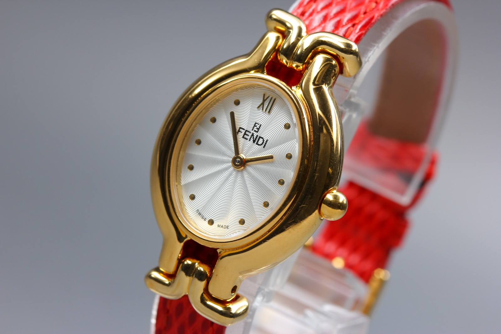 Vintage FENDI 640L Chameleon 5 Colors Belt Gold Women’s Quartz Watch [Box]