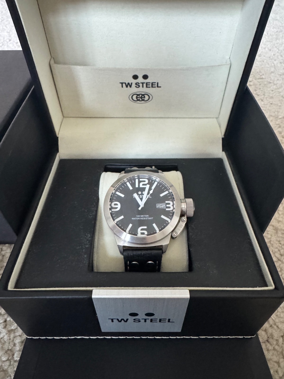TW STEEL TW2 (Pre Owned) Great Condition!