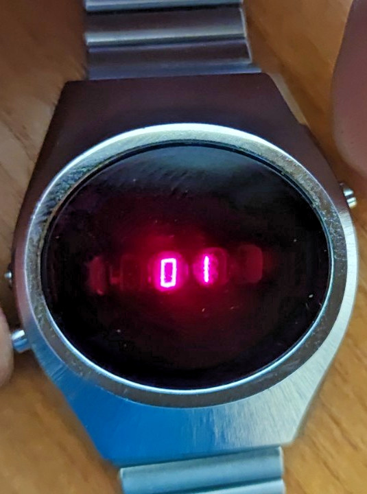 VINTAGE DIGITAL WATCH LED BULGARIA ‘БКП’ COMMUNIST PARTY USSR RUSSIA SOVIET ERA