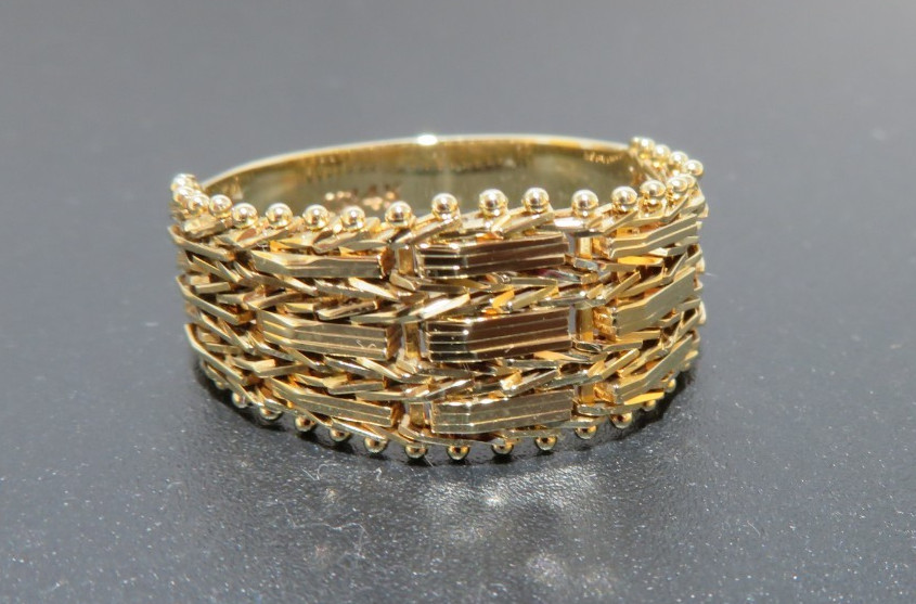14K YG LADIES BOLA LINK RING SZ 9.5 10.70 MM WIDE 4.40 grams (AI-2921)