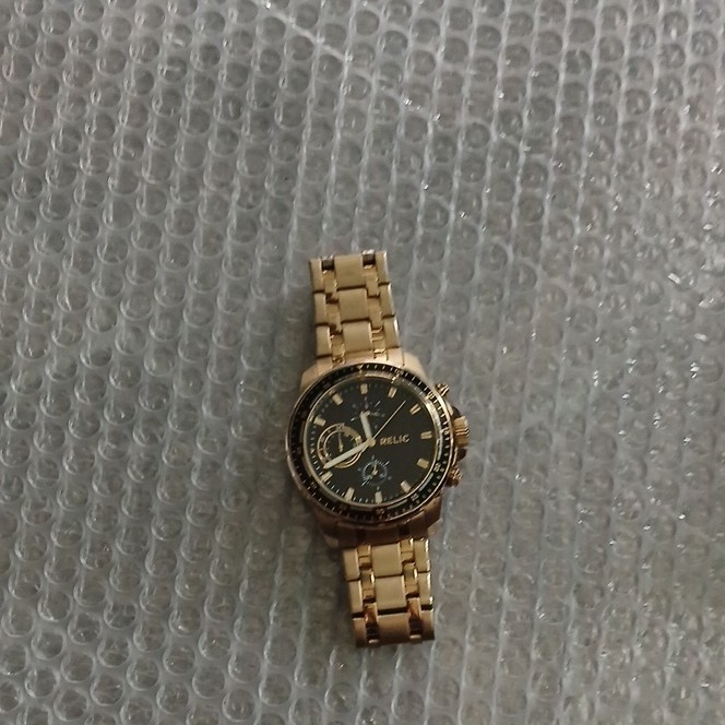 Relic Men’s Cronograph Wristwatch Gold Tone Metal Dial Analog