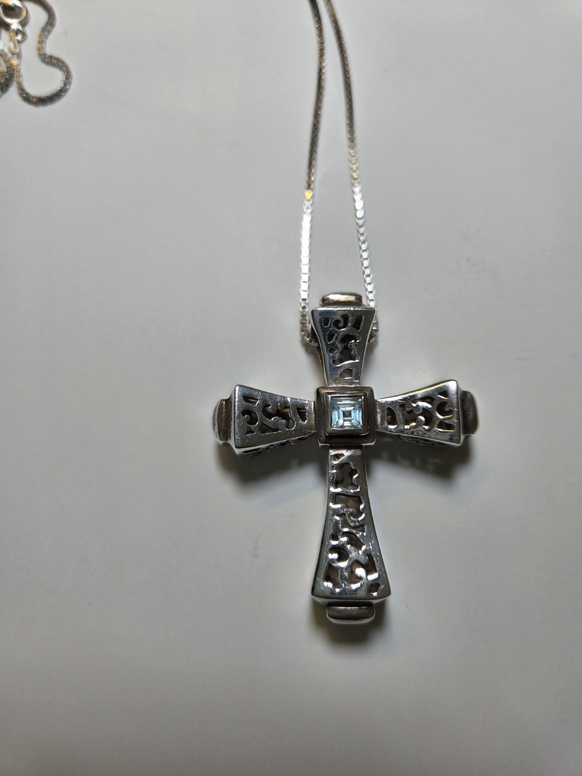 Vintage Barse 2000 Sterling Silver Cross Swiss Blue Topaz Italy Chain 29″, 925