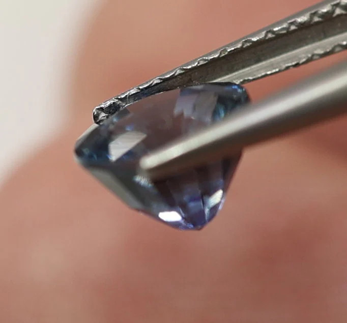 Natural Sapphire, 1.39 carat